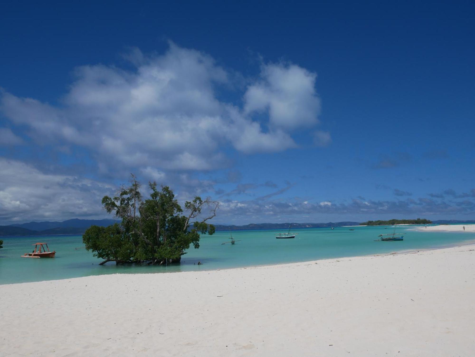 Le Zahir De L'Ile - Iranja Villa Nosy-Be Buitenkant foto