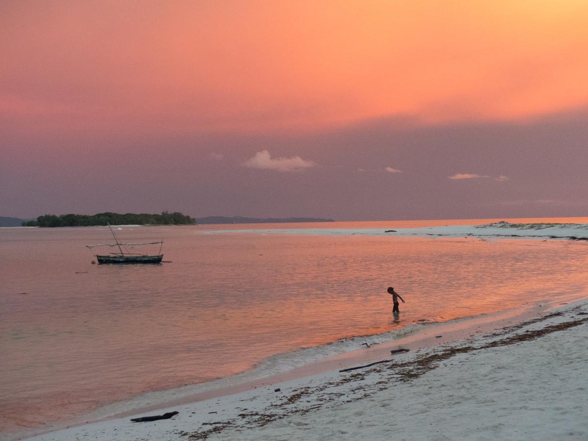 Le Zahir De L'Ile - Iranja Villa Nosy-Be Buitenkant foto