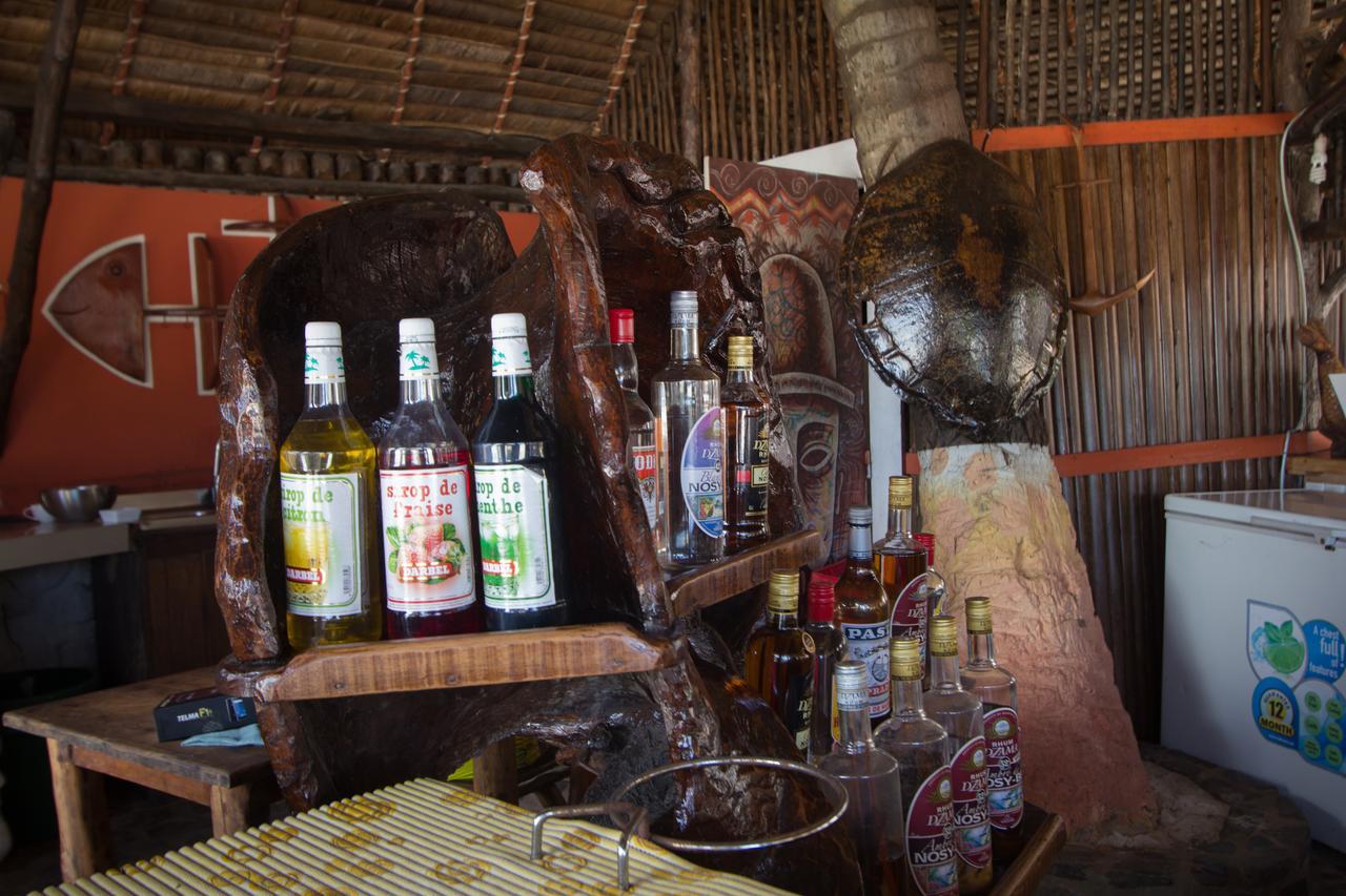 Le Zahir De L'Ile - Iranja Villa Nosy-Be Buitenkant foto