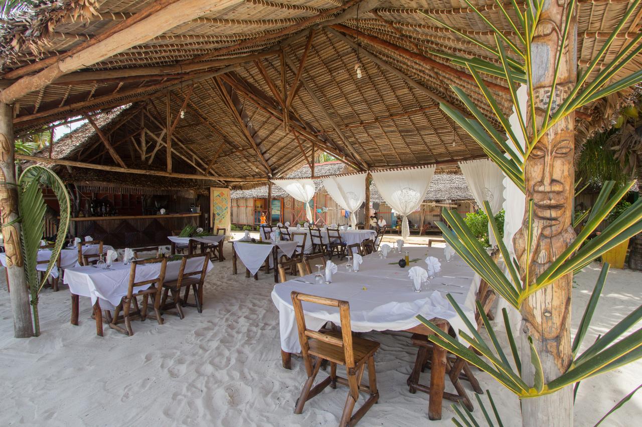 Le Zahir De L'Ile - Iranja Villa Nosy-Be Buitenkant foto